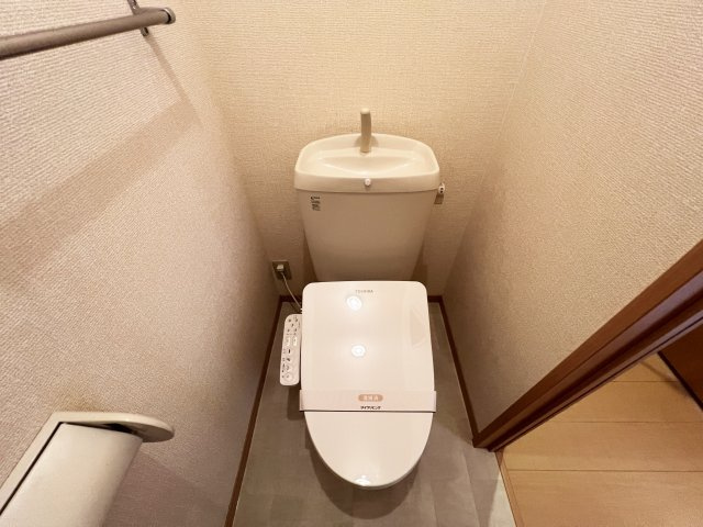 ブルージュあざみのトイレ