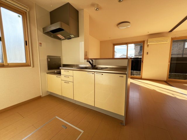 ブルージュあざみのキッチン