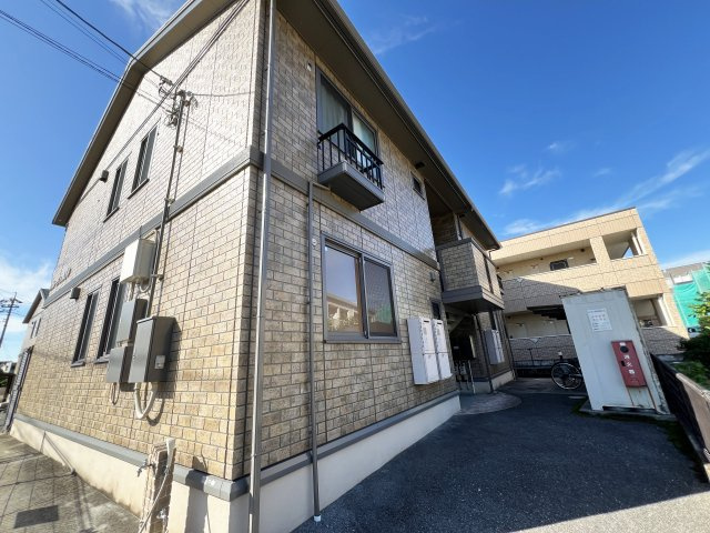 ブルージュあざみの外観