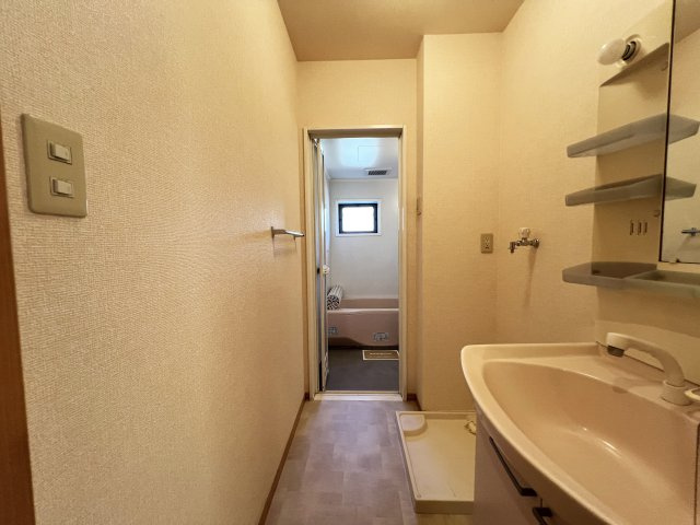 ブルージュあざみの洗面所