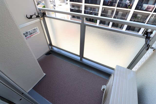 【バルコニー】 | グランピア中央