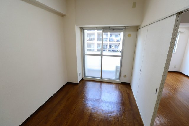 【居間・リビング】 | グランピア中央