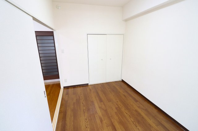 【洋室】 | グランピア中央