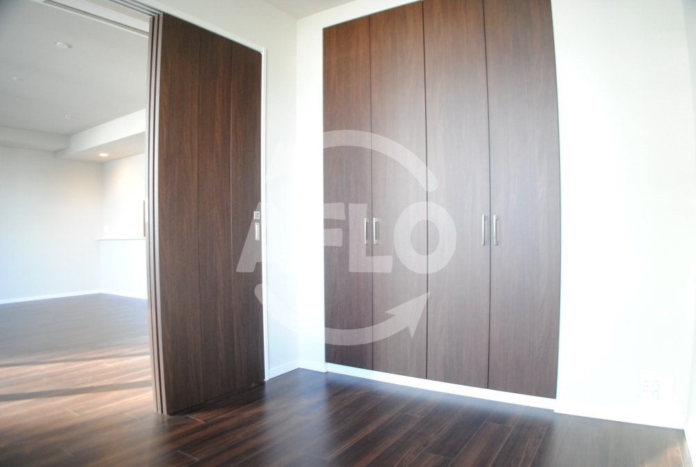 ジオグランデ梅田　扇町小学校区の洋室|ジオグランデ梅田　洋室