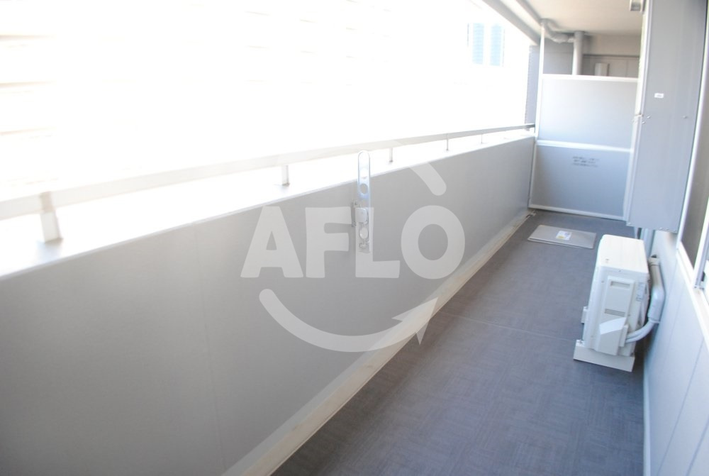 ジオグランデ梅田　扇町小学校区のバルコニー|ジオグランデ梅田　バルコニー