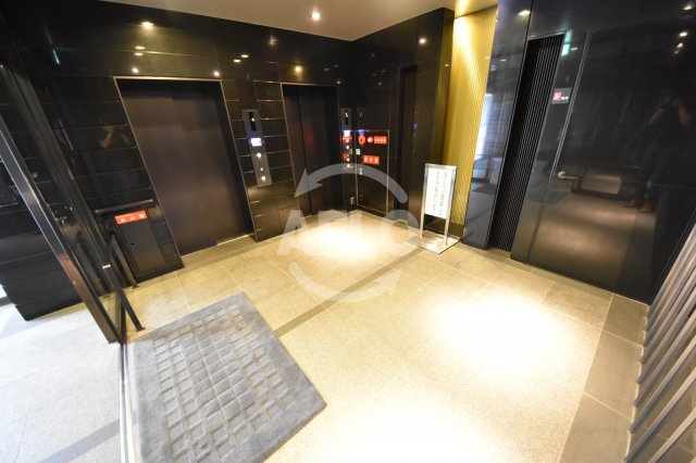 ジオグランデ梅田　扇町小学校区のロビー|ジオグランデ梅田　ロビー