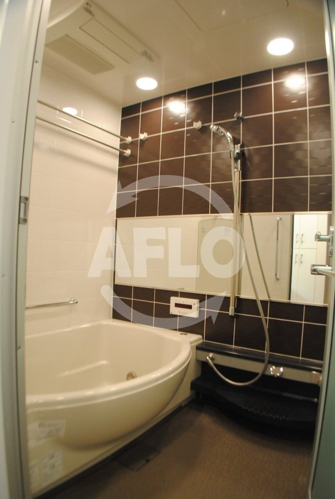 ジオグランデ梅田　扇町小学校区の浴室|ジオグランデ梅田　浴室