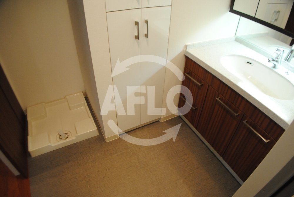 ジオグランデ梅田　扇町小学校区の洗面所|ジオグランデ梅田　洗面脱衣所