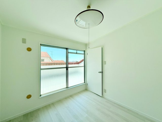 ガーデンハイツ高座台の内装|3階洋室4.5帖