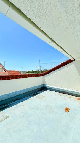 ガーデンハイツ高座台のバルコニー|バルコニー