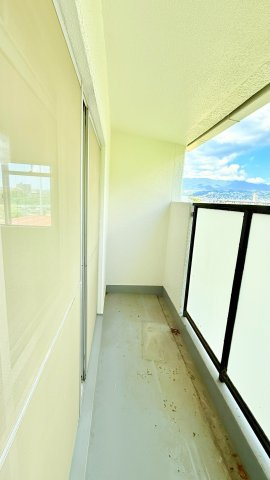 ガーデンハイツ高座台のバルコニー|二面バルコニーにつき通風良好