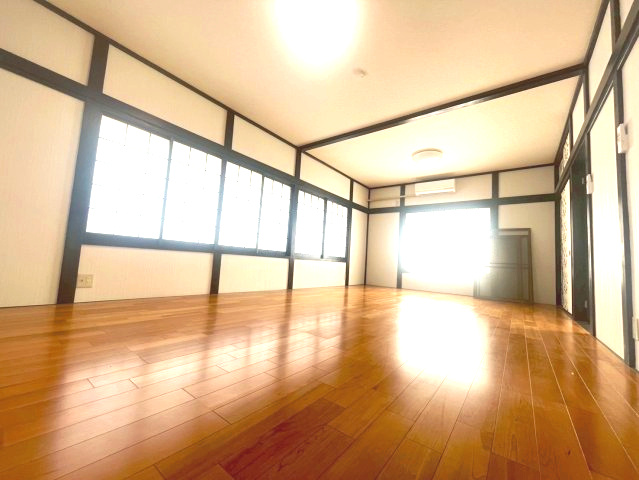 山武市井之内の洋室