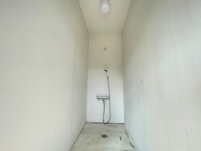 山武市井之内の浴室|屋外シャワー
