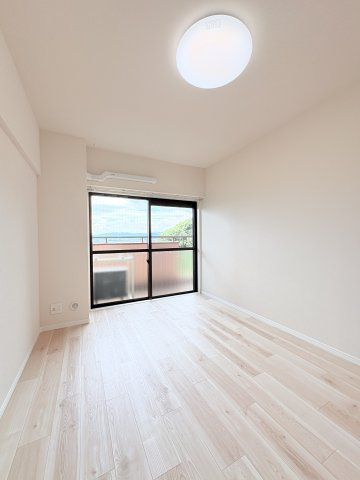 ライオンズマンション長丘ガーデン弐番館の洋室