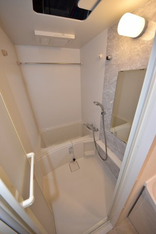 エスリード難波ザ・ファーストの浴室