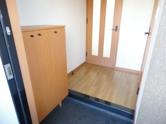 【玄関】 | サンライズガーデン | 玄関