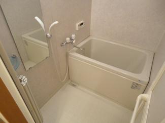【浴室】 | サンライズガーデン | バス