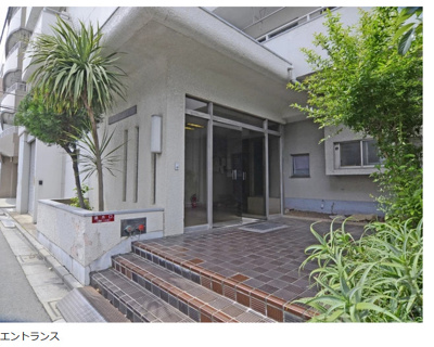 【エントランス】 | クラウンマンション | 落ち着いたエントランスです