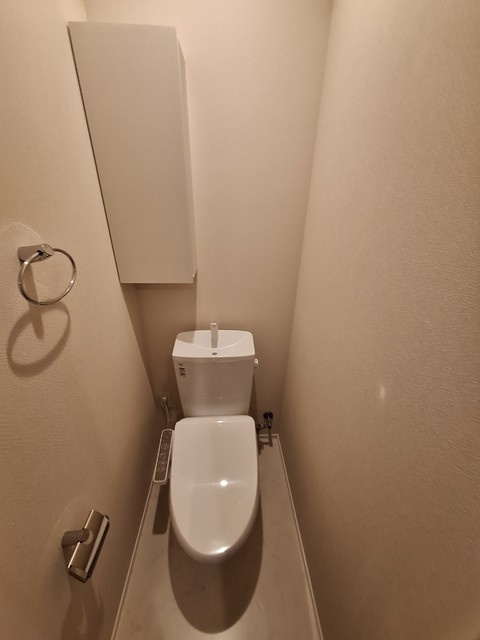 レ　セレニタⅢのトイレ|★ウォシュレット付きのトイレ★