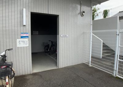 【駐輪場】 | クリオさがみ野六番館 | マンションの駐輪場は、事前に空きがあるか確認を取ると安心です。せっかく入居したのに駐輪スペースがない！なんてことになったら大変ですよね。そこで、内見時や購入前にはまず事前に確認しておくと良いでしょう。