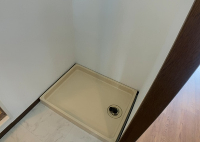 【ランドリースペース】 | クリオさがみ野六番館 | ランドリースペースも気になります。洗濯機置場があり「洗う、干す、取り込む、アイロンがけ、たたむ」など、洗濯に関する家事をするための空間です。広さや収納など付帯設備も含めて、詳細は現地でご確認ください。