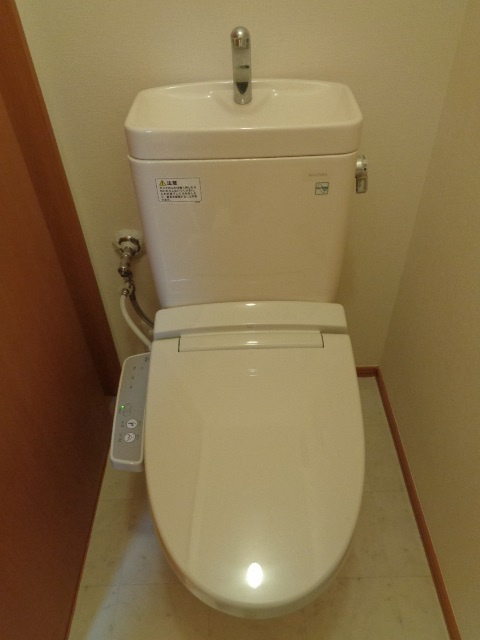 アステイオン　イオリのトイレ|ウォシュレット完備のトイレ