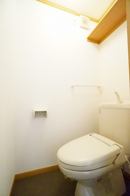 ラヴァーズハウスⅢのトイレ