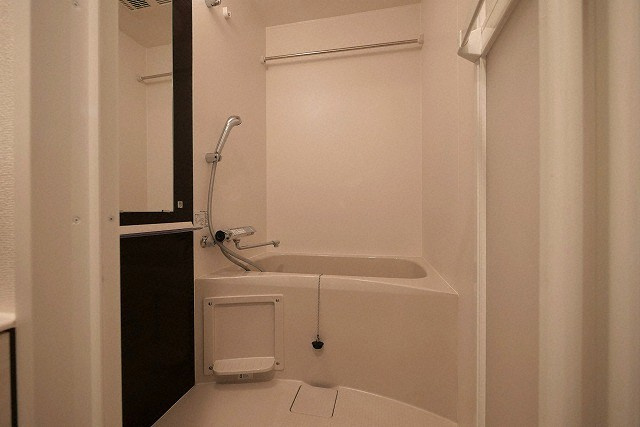 エスリードレジデンス大阪天王寺の浴室