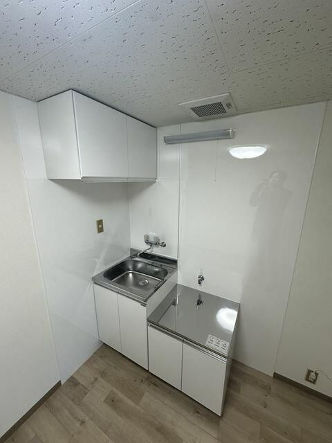 サンローズ小林ＮＯ．２のキッチン