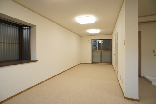 セピアコート93’の居間・リビング