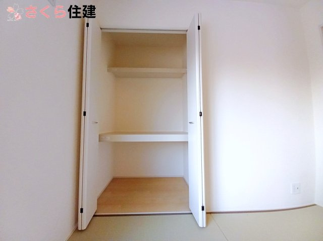 宇都宮瑞穂野第３ ２号棟の収納|全室収納完備です