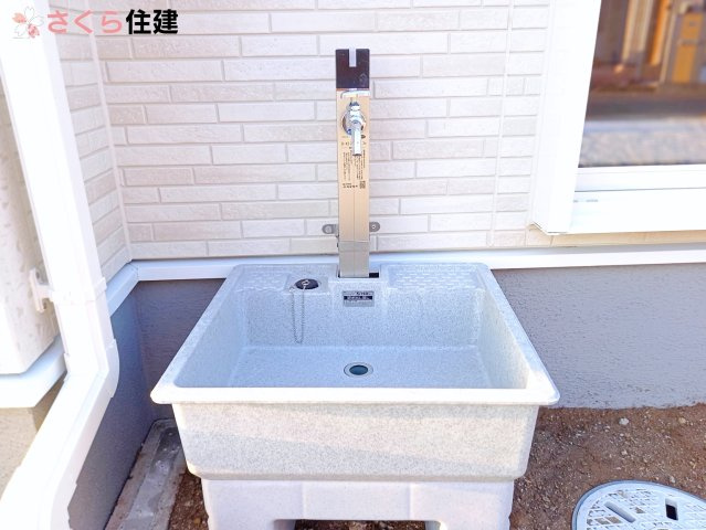 宇都宮瑞穂野第３ ２号棟の設備|外水道が玄関脇にあり便利です。