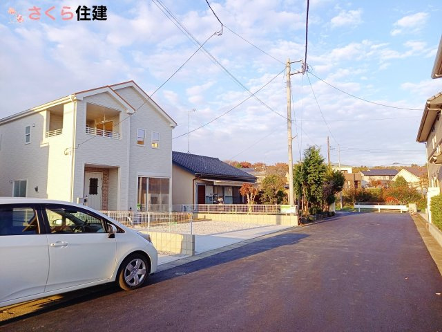 宇都宮瑞穂野第３ ２号棟の前面道路含む現地写真|現地（2025年8月）撮影