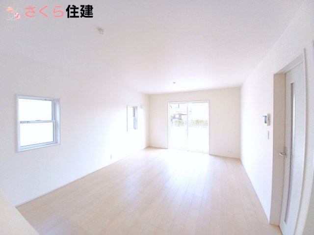 宇都宮瑞穂野第３ ２号棟の居間・リビング|リビングは16畳あります