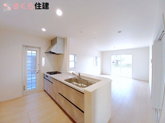 宇都宮瑞穂野第３ ２号棟のキッチン|スッキリとしたシステムキッチン