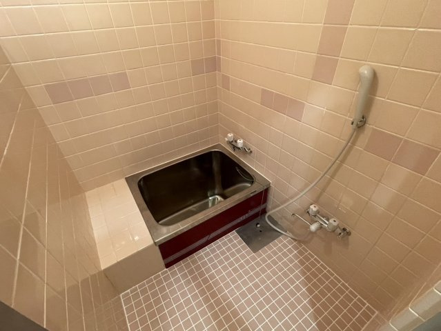 【浴室】 | グリーンフォレスト西宮Ⅱ | 落ち着いた空間のお風呂です