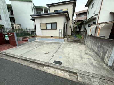 【駐車場】 | 高鷲4丁目貸家