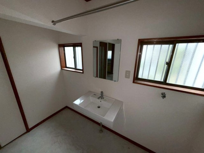 【独立洗面台】 | 高鷲4丁目貸家