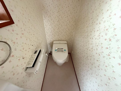 【トイレ】 | 高鷲4丁目貸家