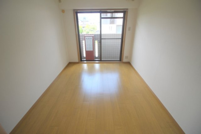 【洋室】 | 桜町第一ハイツ