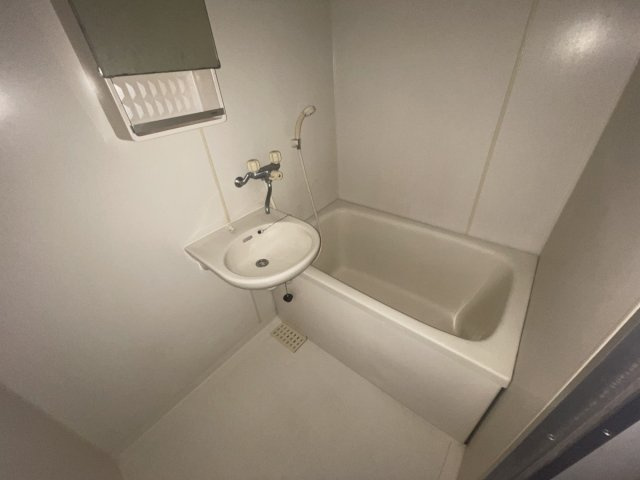 キャンパス本多聞の浴室