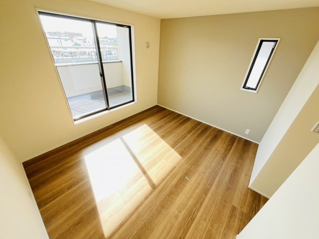 刈谷市小垣江町下半ノ木17-2『仲介手数料無料』新築戸建ての洋室