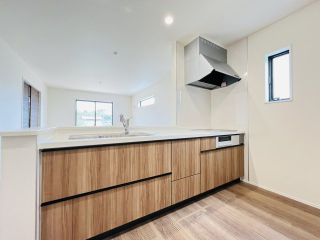 刈谷市小垣江町下半ノ木17-2『仲介手数料無料』新築戸建てのキッチン