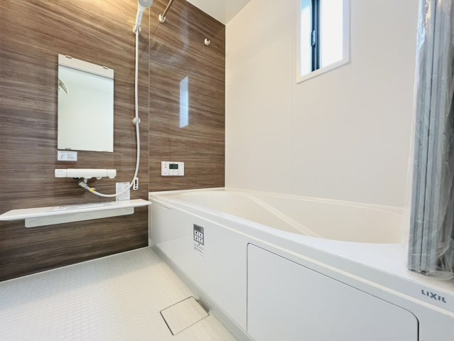 刈谷市小垣江町下半ノ木17-2『仲介手数料無料』新築戸建ての浴室