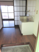 独立キッチンでゆったり生活空間