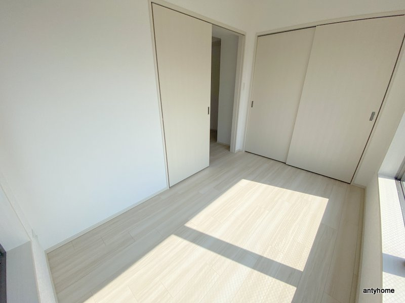 プレジオ恵美須　仲介手数料無料の寝室