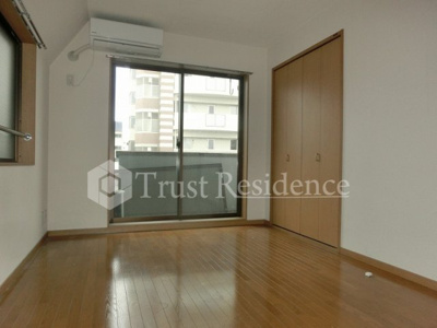 【洋室】 | パレドール・タケダ