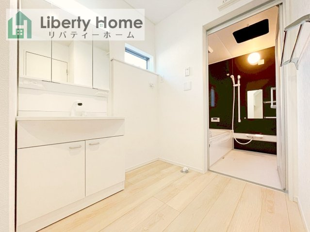 筑西市下川島第2　新築戸建　1号棟の脱衣所