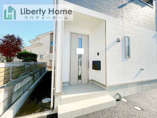 筑西市下川島第2　新築戸建　1号棟のエントランス