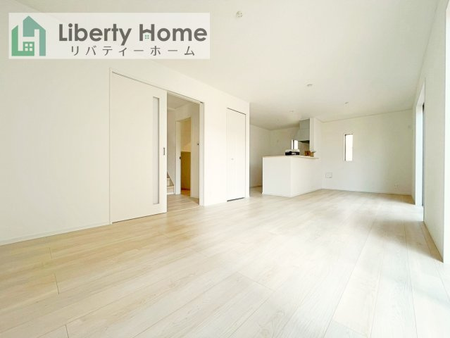 筑西市下川島第2　新築戸建　1号棟の居間・リビング